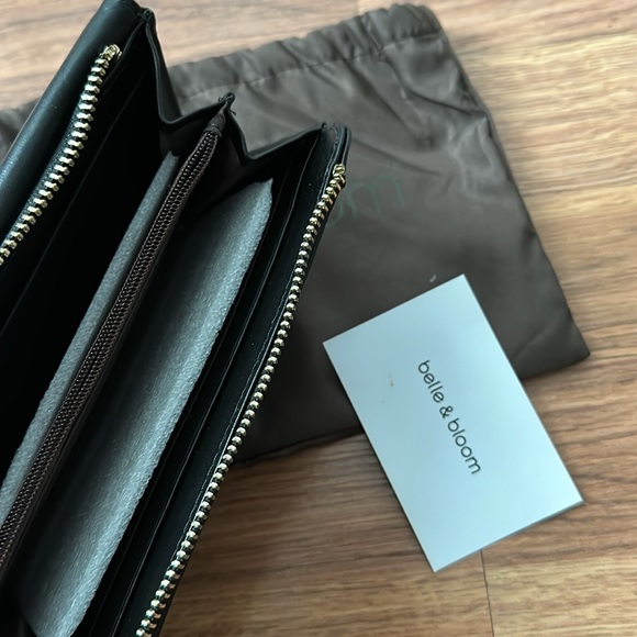 Black Leather Envelope Wallet - Picture 5 of 5